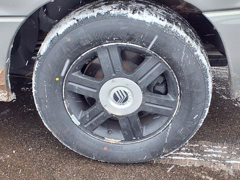 Used 2004 Mercury Monterey Convenience image 21