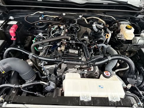Certified 2025 Toyota Tacoma SR RWD image 17