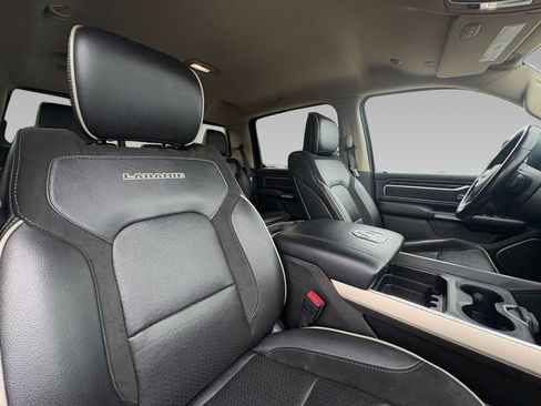 Used 2021 RAM 1500 Laramie AWD/4WD image 7