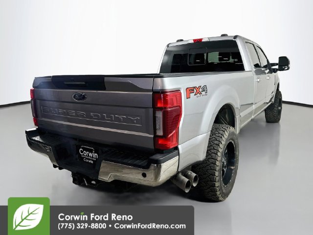 Used 2020 Ford F350 Lariat w/ Lariat Ultimate Package AWD/4WD image 9