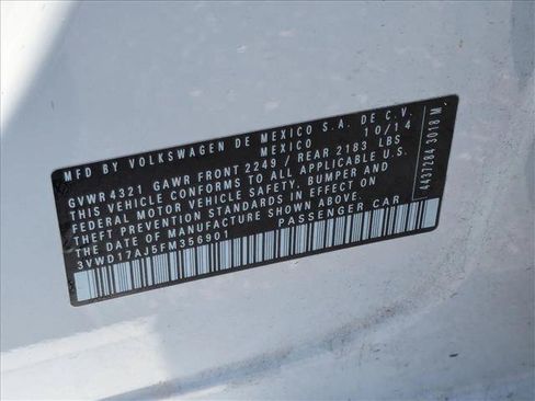 Used 2015 Volkswagen Jetta SE FWD image 19