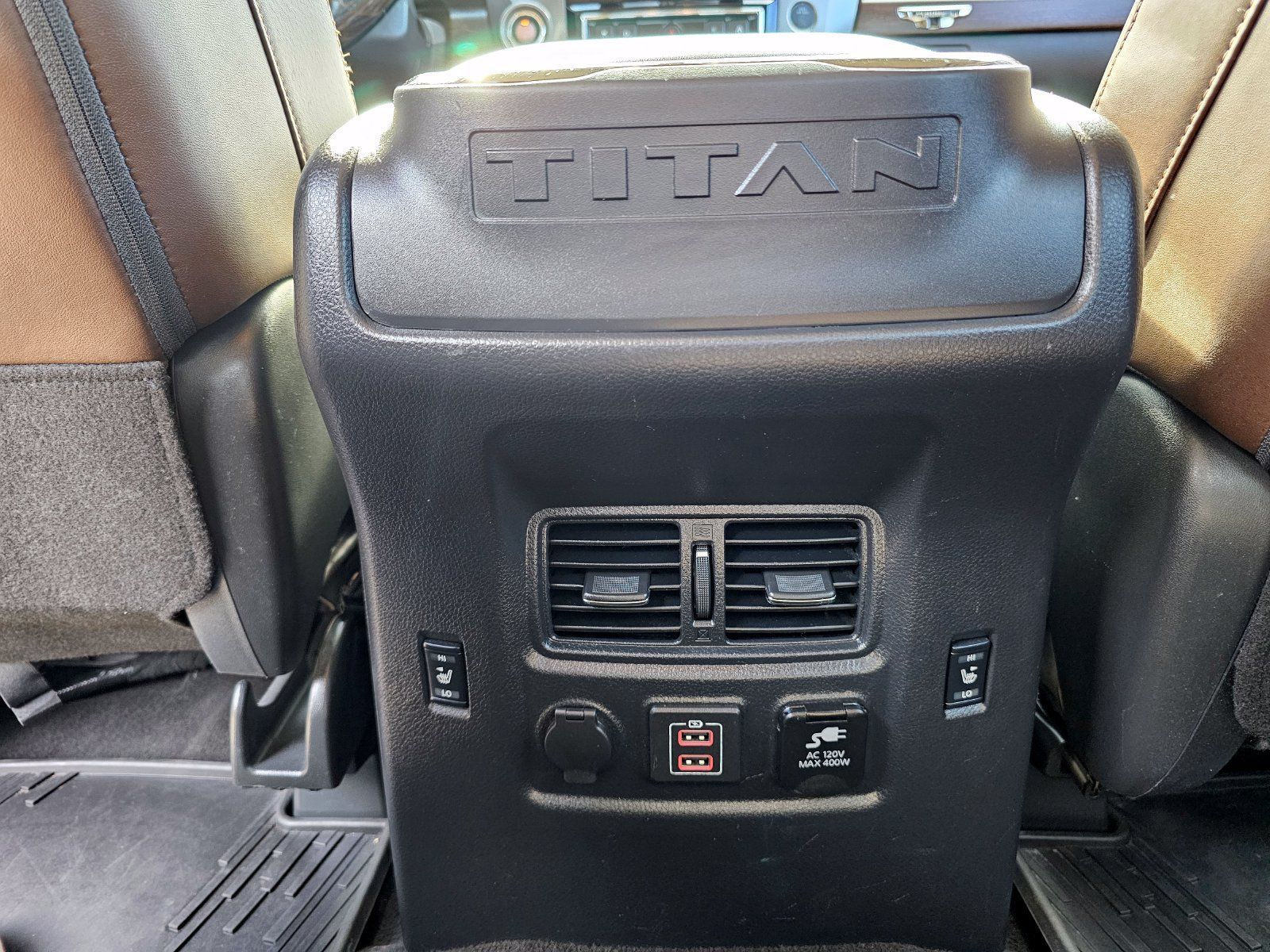 Used 2019 Nissan Titan Platinum Reserve w/ Platinum Utility Package AWD/4WD image 34