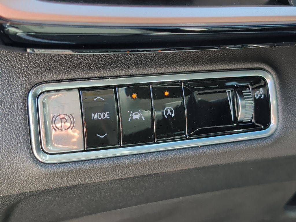New 2026 Buick Envision Sport Touring AWD/4WD image 19