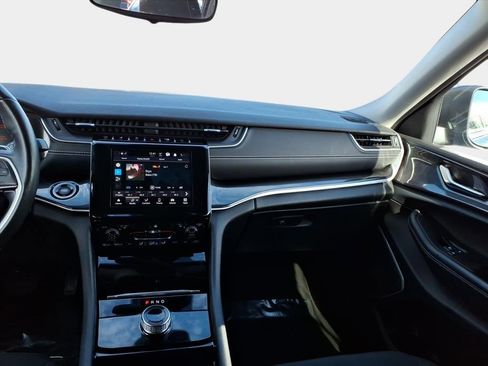 Used 2022 Jeep Grand Cherokee L Laredo w/ Luxury Tech Group I image 14