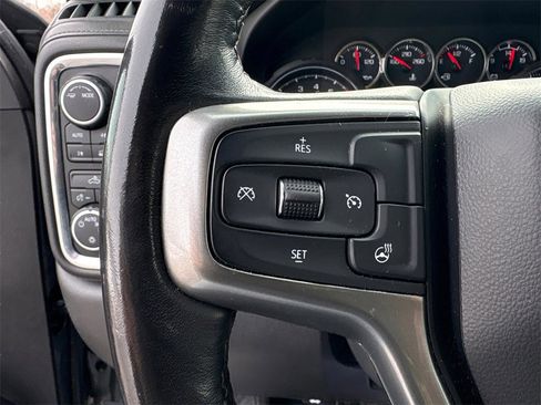 Used 2021 Chevrolet Silverado 1500 LT image 20