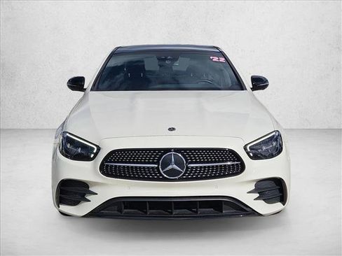 Used 2022 Mercedes-Benz E 350 Sedan image 2