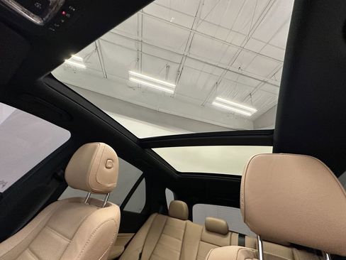 Certified 2024 Mercedes-Benz GLE 350 4MATIC image 43