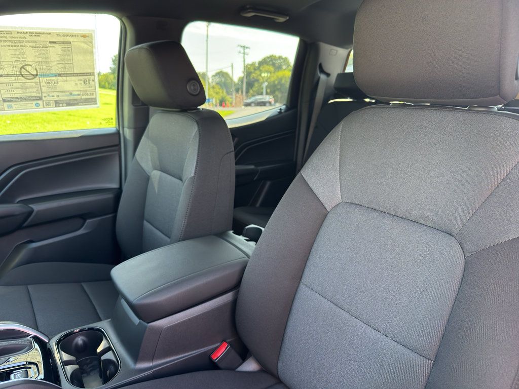 New 2026 Chevrolet Colorado Trail Boss AWD/4WD image 13