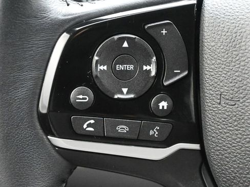 Used 2022 Honda Pilot Touring image 8