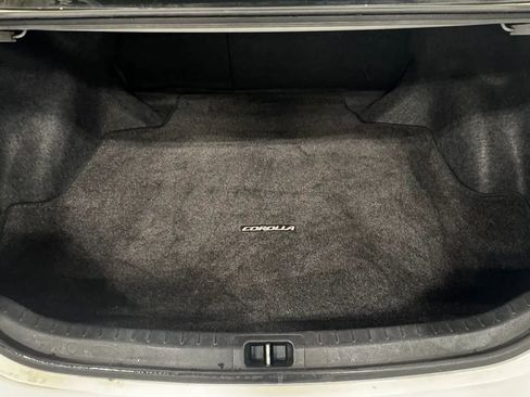 Used 2014 Toyota Corolla L image 49