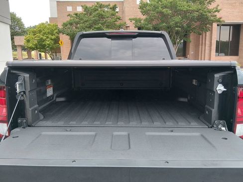Used 2025 Honda Ridgeline TrailSport image 15