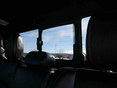 Used 2020 Jeep Gladiator Rubicon image 20