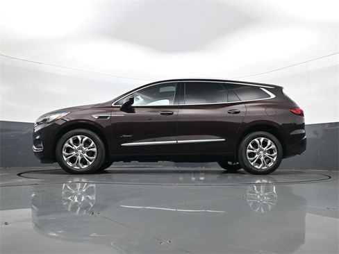 Used 2020 Buick Enclave Avenir w/ Avenir Technology Package image 29