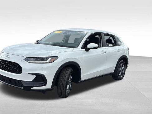Used 2026 Honda HR-V LX image 3
