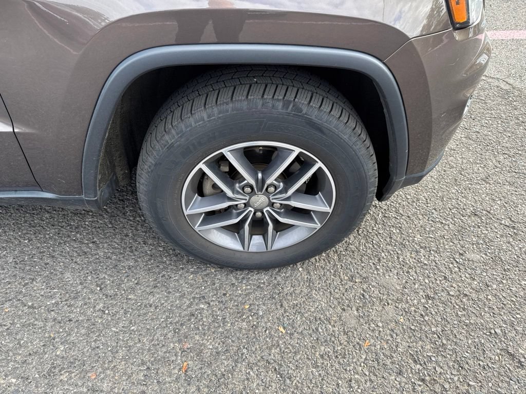 Used 2018 Jeep Grand Cherokee Limited w/ Luxury Group II AWD/4WD image 9