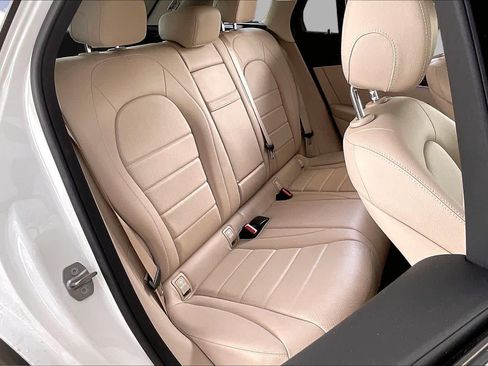 Used 2020 Mercedes-Benz GLC 300 4MATIC image 20