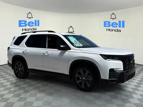 New 2026 Honda Pilot Sport image 4