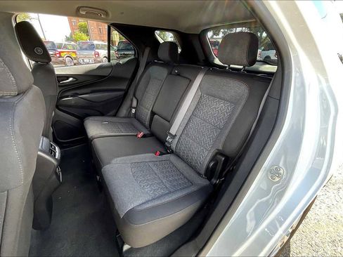 Used 2024 Chevrolet Equinox LT image 19