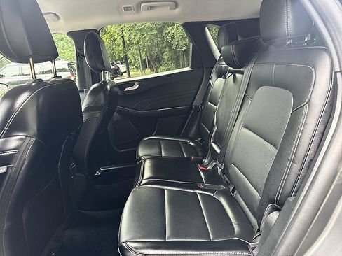 Used 2025 Ford Escape Platinum AWD/4WD image 12