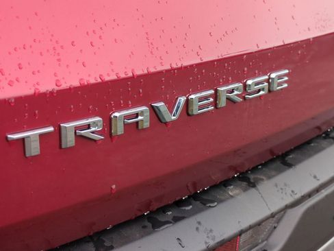 New 2025 Chevrolet Traverse LT w/ Enhanced Driving Package image 32