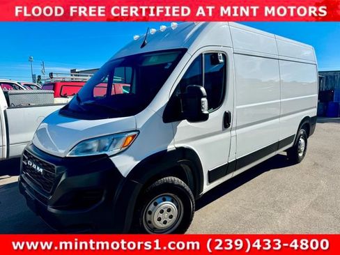 Used 2023 RAM ProMaster 2500 image 3