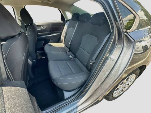 Used 2020 Kia Forte Sedan FWD image 22