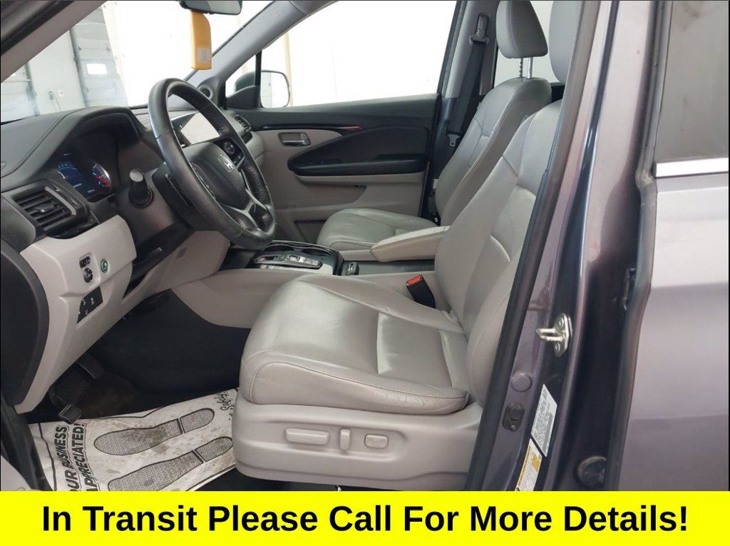 Used 2020 Honda Pilot Touring image 3
