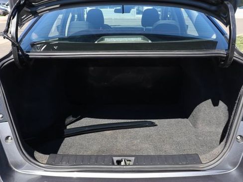 Used 2024 Nissan Versa S FWD image 39