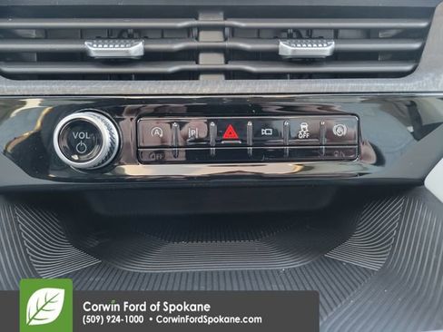 New 2026 Ford Explorer Platinum w/ LUX Leather Package image 33