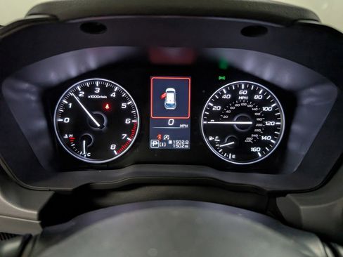 Certified 2025 Subaru Crosstrek 2.0i Premium image 11