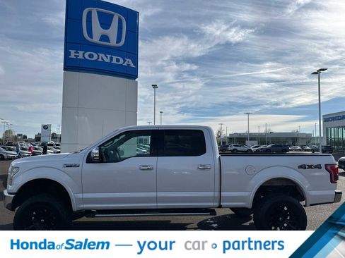 Used 2015 Ford F150 Lariat w/ Equipment Group 502A Luxury image 3