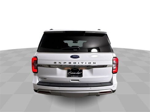 Used 2024 Ford Expedition Limited image 7