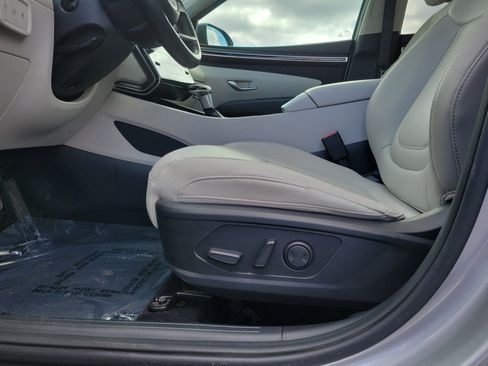 Used 2023 Hyundai Tucson SEL w/ Convenience Package image 16