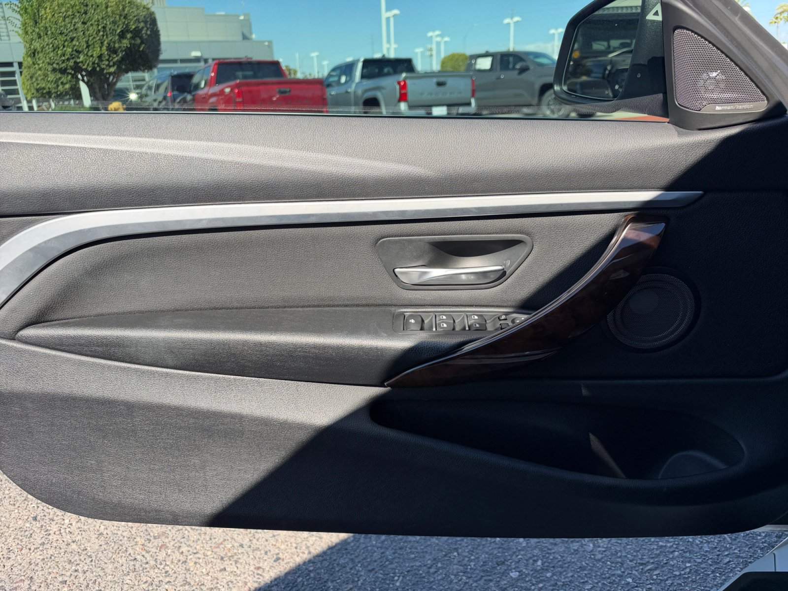 Used 2020 BMW 430i Convertible w/ Convenience Package RWD image 13