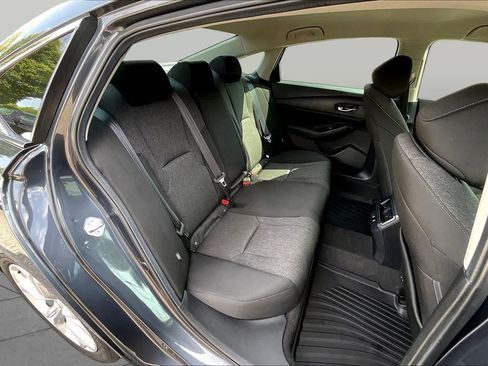 Used 2025 Honda Accord LX image 19