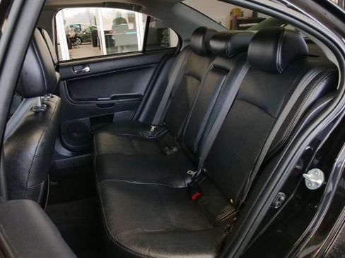 Used 2012 Mitsubishi Lancer Ralliart image 12