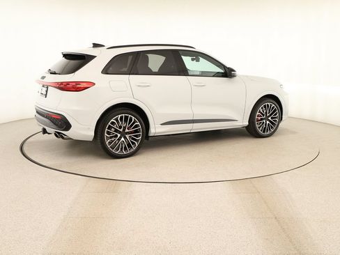 New 2026 Audi SQ5 Premium Plus AWD/4WD image 7