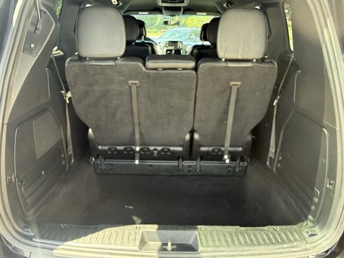 Used 2017 Dodge Grand Caravan GT FWD image 31