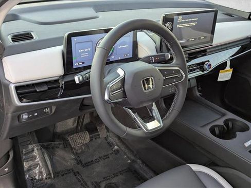 New 2026 Honda Prologue Touring image 4