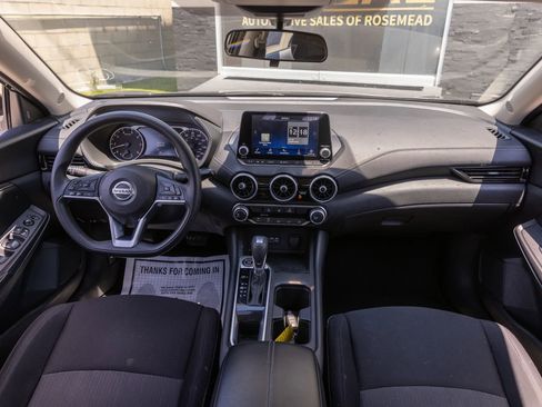 Used 2023 Nissan Sentra SV FWD image 24