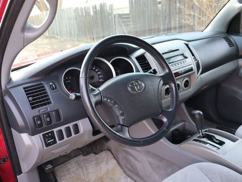 Used 2005 Toyota Tacoma 4x4 Double Cab image 16