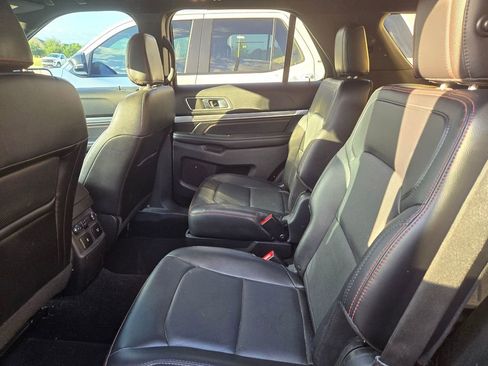 Used 2019 Ford Explorer Sport w/ Equipment Group 401A AWD/4WD image 12