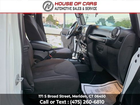 Used 2014 Jeep Wrangler Unlimited Sport w/ Quick Order Package 24S AWD/4WD image 41