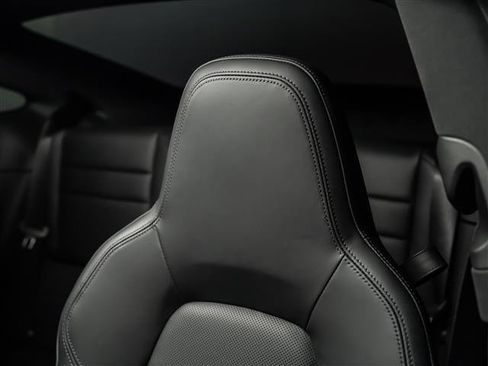Certified 2024 Porsche 911 Carrera T RWD image 22