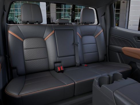 New 2026 GMC Canyon AT4 w/ Technology Plus Package AWD/4WD image 17