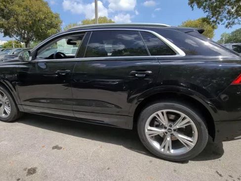Certified 2023 Audi Q8 Premium Plus w/ Premium Plus Package AWD/4WD image 7