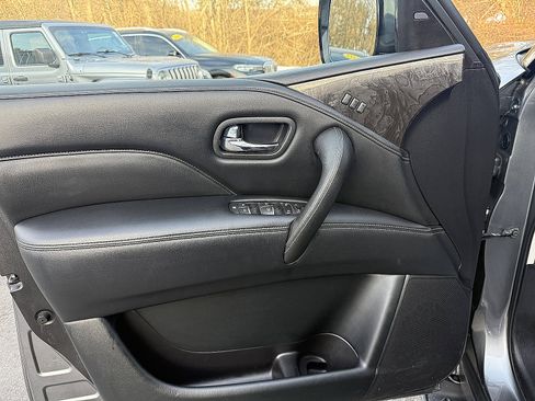 Used 2020 INFINITI QX80 Luxe w/ Proassist Package image 9