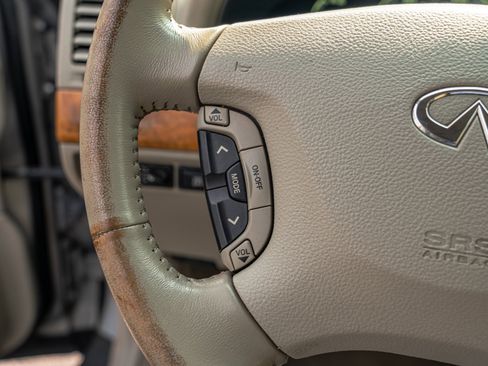 Used 2002 INFINITI Q45 image 12