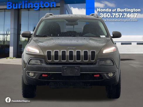 Used 2015 Jeep Cherokee Trailhawk w/ Comfort/Convenience Group image 10
