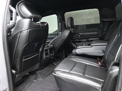 Used 2022 RAM 1500 Limited w/ Night Edition AWD/4WD image 18